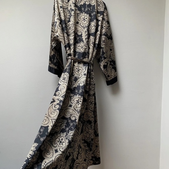 Vintage satin dressing gown fits uk 12 14 st Michael M&S - Picture 8 of 10